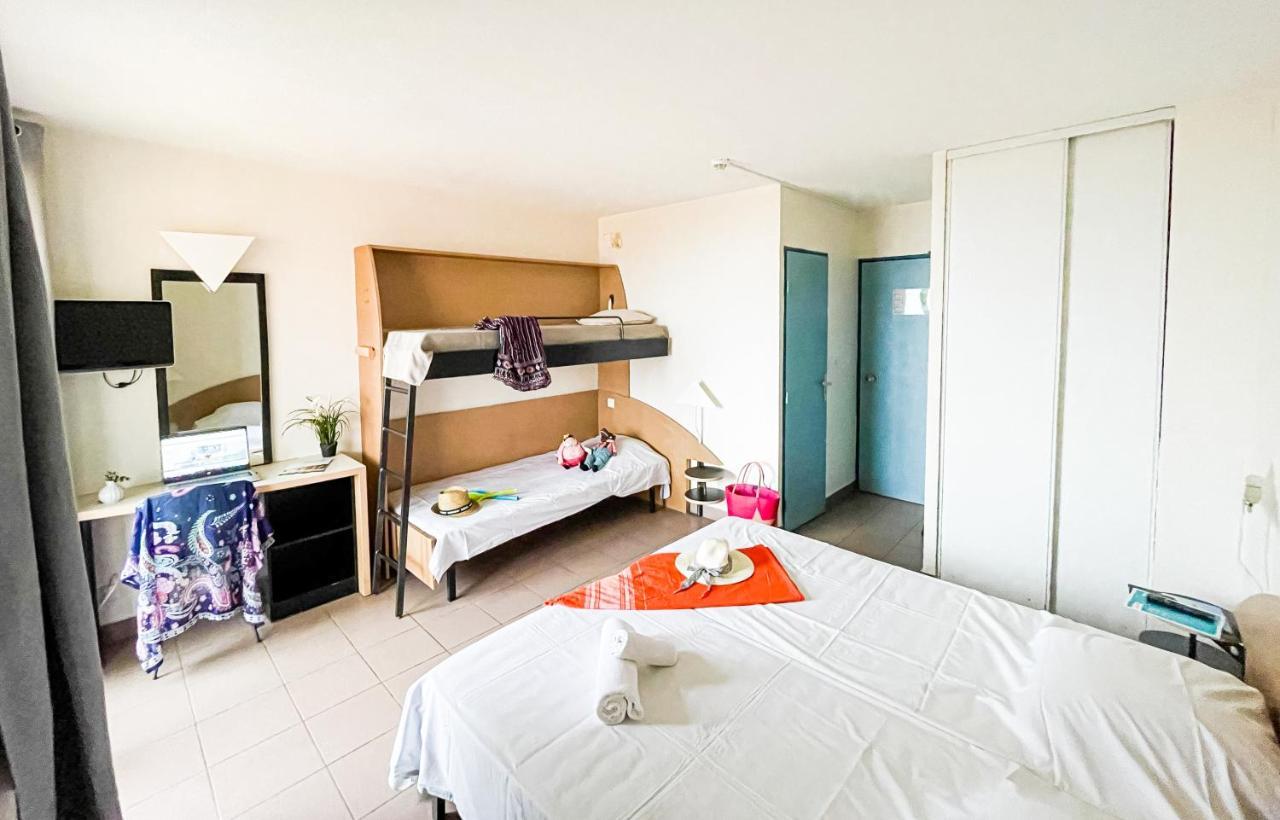 Vvf Narbonne-Plage Saint-Pierre-La-Mer Fleury  Ngoại thất bức ảnh
